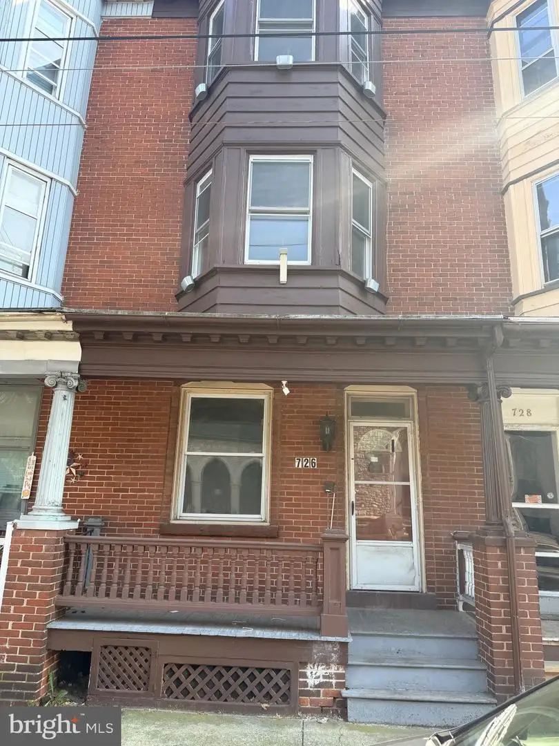 726 Lehman St, Lebanon, PA 17046 - #1