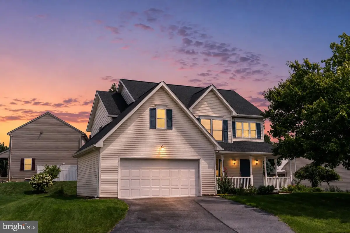 336 Springbrook Dr, Palmyra, PA 17078 - #1