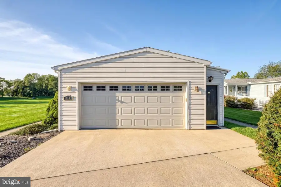 218 W Spruce St, Palmyra, PA 17078 - #3