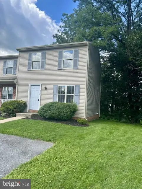 805 S 3rd St, LEBANON, PA 17042