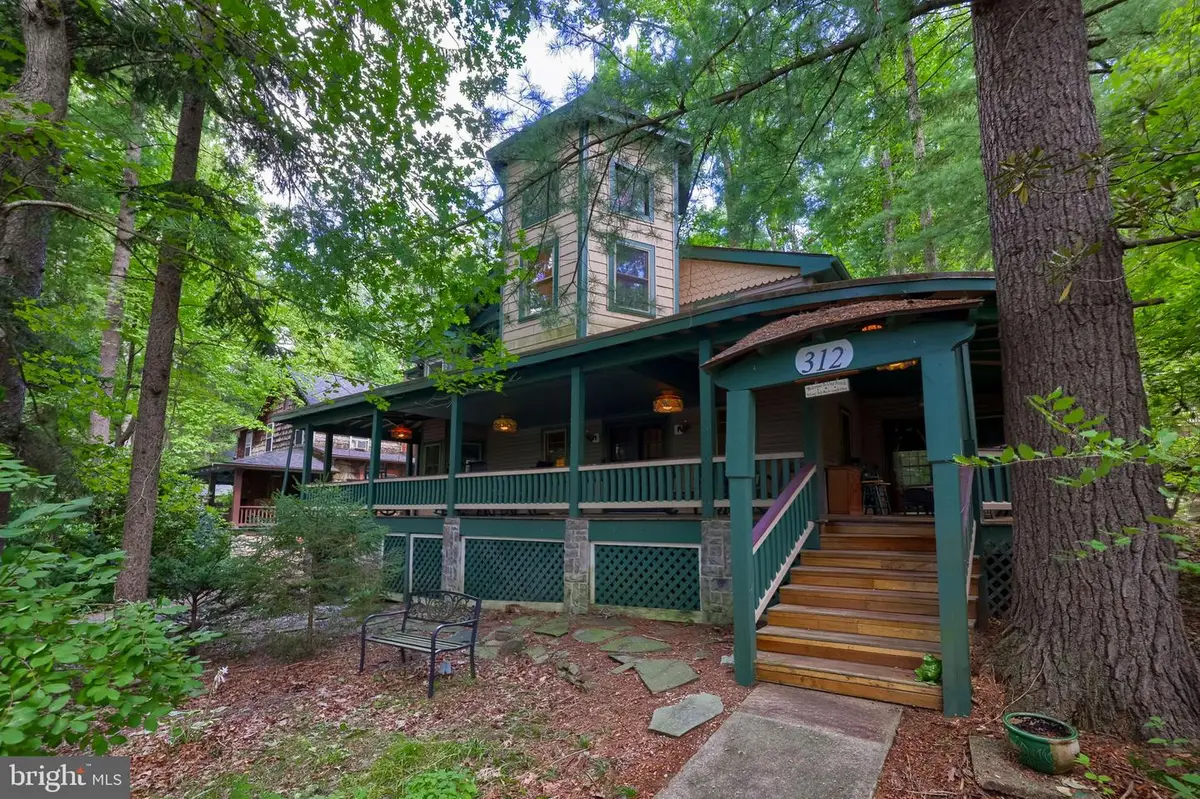 312 Pennsylvania Ave, Mount Gretna, PA 17064 - #1