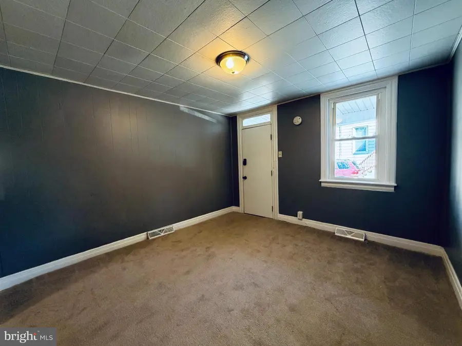 918 Elizabeth St, Lebanon, PA 17042 - #3