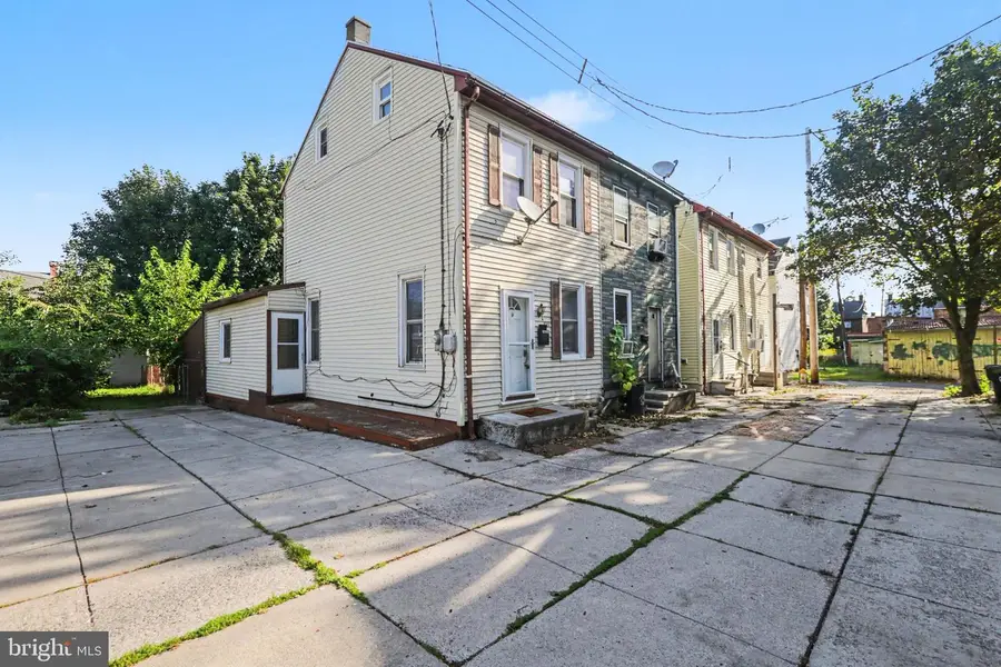 1019 Orchard Ave, Lebanon, PA 17046 - #2