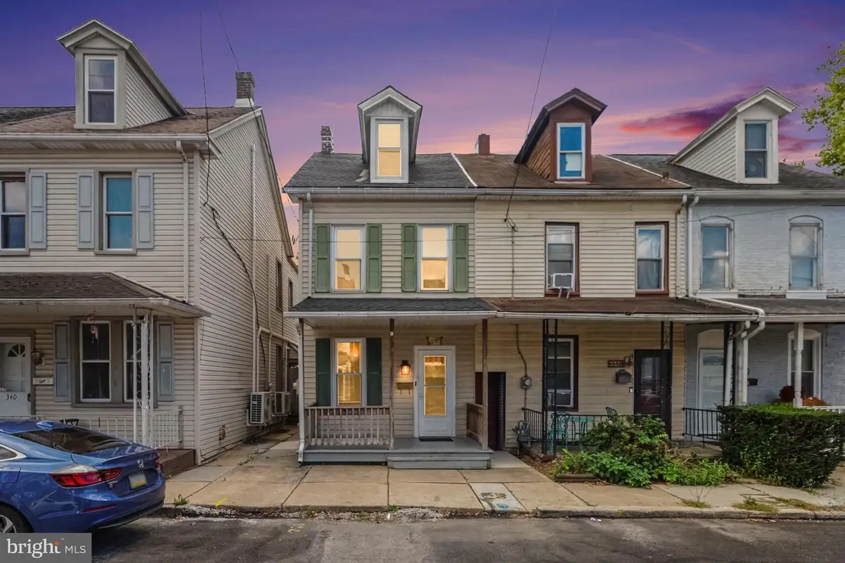 338 E Guilford St, Lebanon, PA 17046 - #1