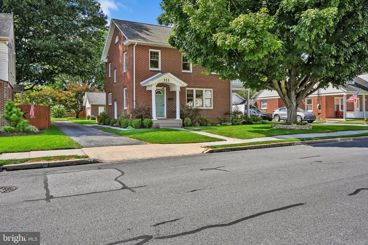 111 S Locust St, Myerstown, PA 17067 - #1