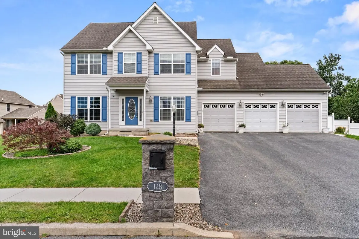 128 S Thistledown Dr, Palmyra, PA 17078 - #1