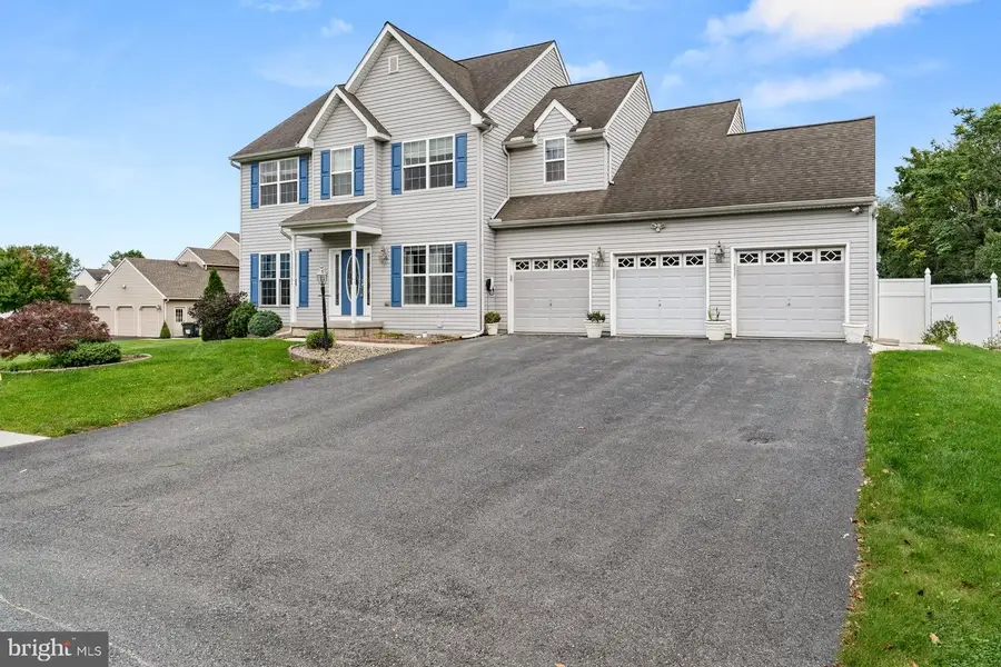 128 S Thistledown Dr, Palmyra, PA 17078 - #2