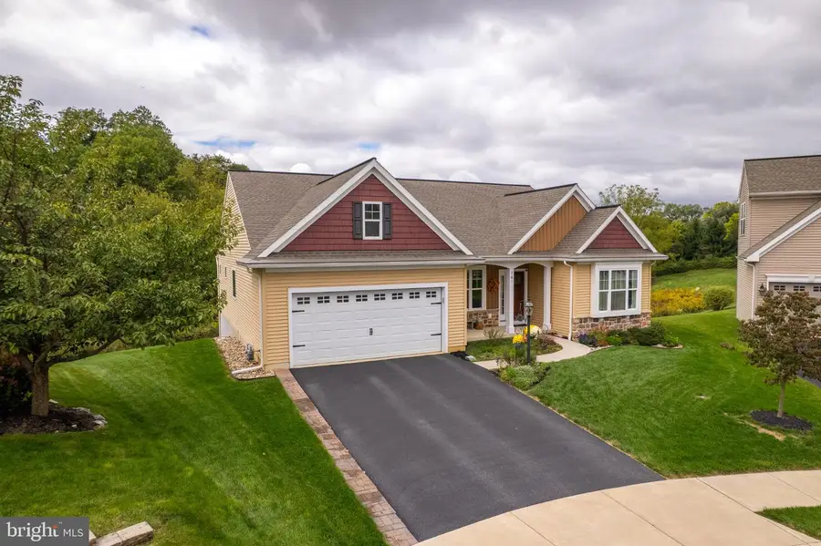 761 Fieldstone Dr, Annville, PA 17003 - #2