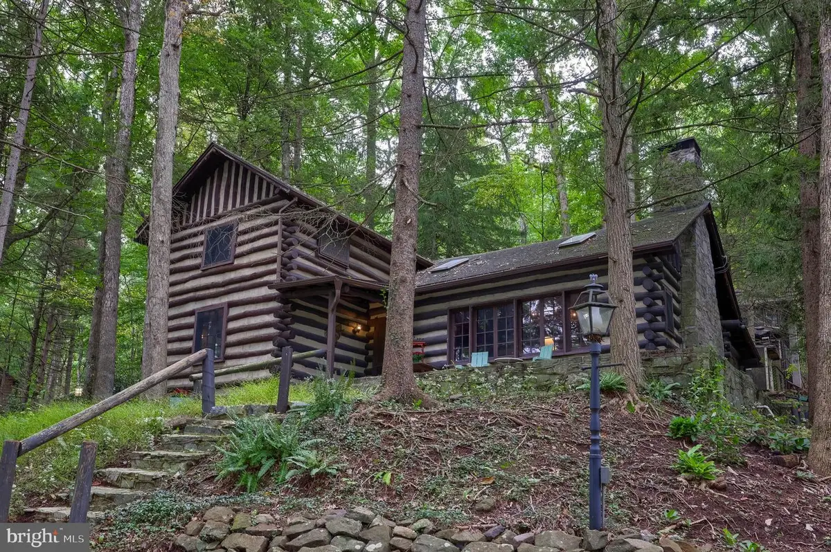 412 Pennsylvania Ave, Mount Gretna, PA 17064 - #1