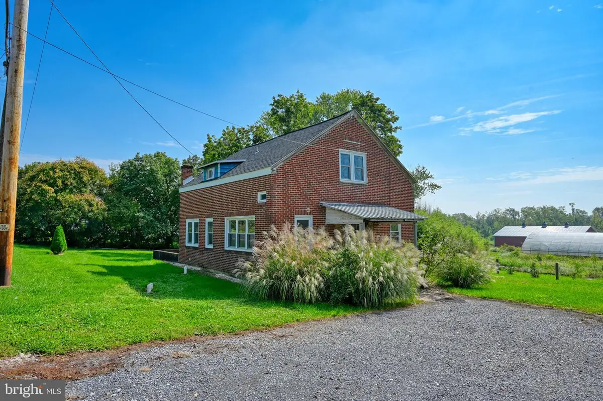 528 Jonestown Rd, Jonestown, PA 17038 - #1