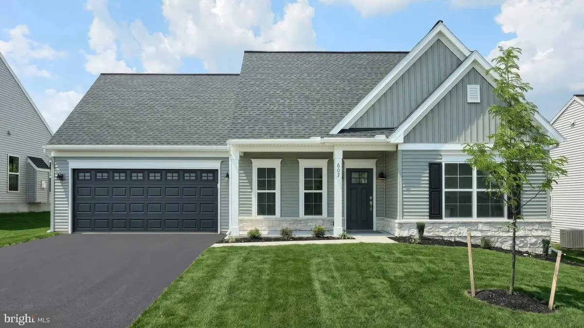 607 Lilliana Dr, Lebanon, PA 17046 - #1