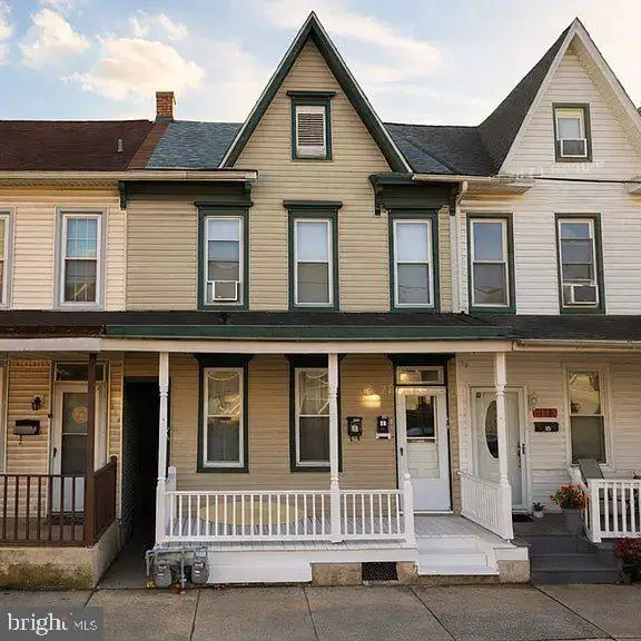 216 Lehman St, Lebanon, PA 17046 - #1