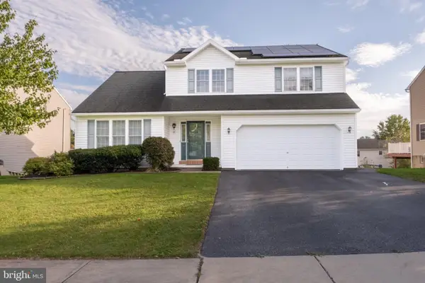 7 Lion Ln, JONESTOWN, PA 17038