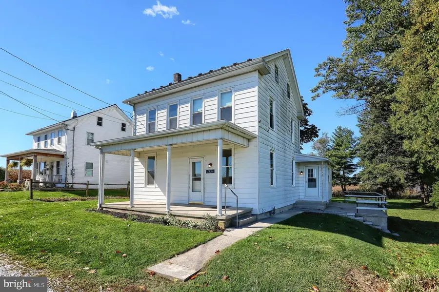 185 Village Dr, Lebanon, PA 17042 - #2