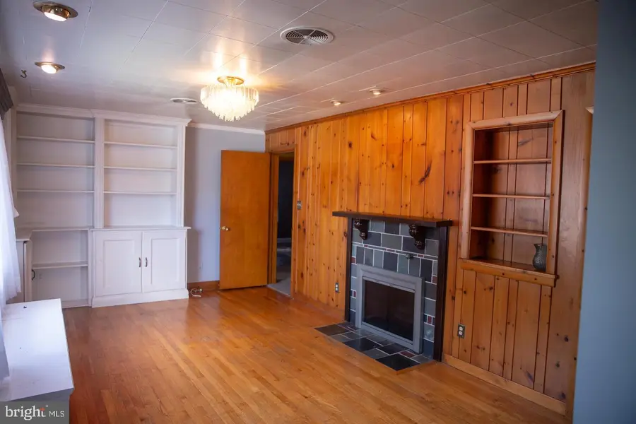 519 S Grant St, Palmyra, PA 17078 - #2