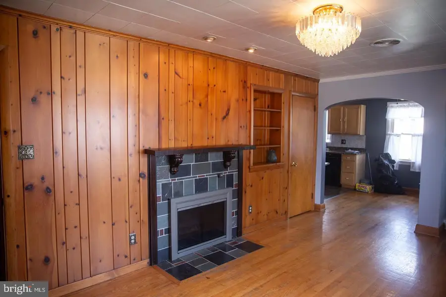 519 S Grant St, Palmyra, PA 17078 - #3
