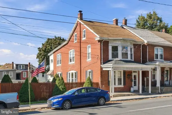 213 S 10th St, LEBANON, PA 17042