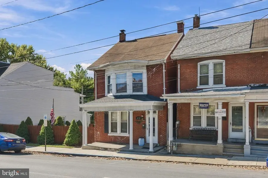 213 S 10th St, Lebanon, PA 17042 - #3