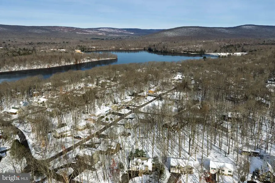 233 Shingle Mill Dr, Drums, PA 18222 - Image #2