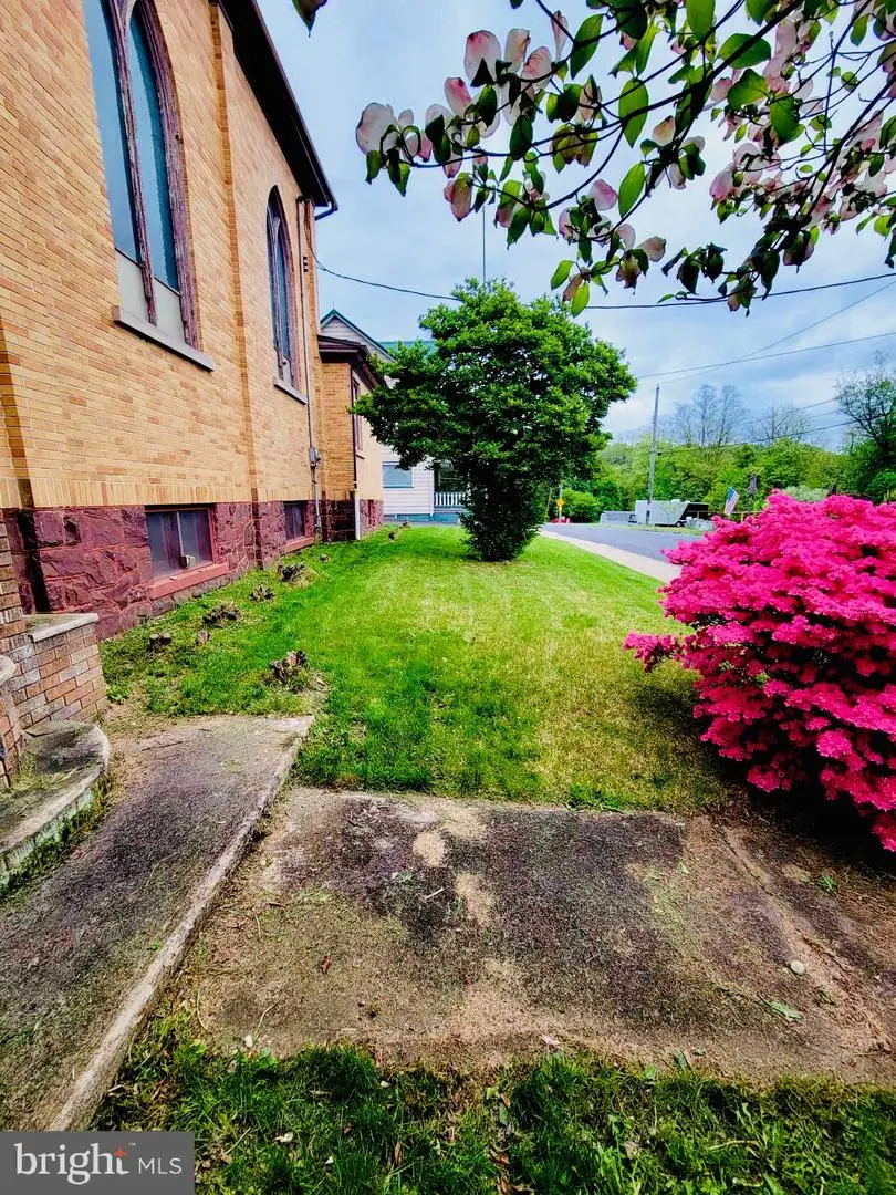 300 Vandermark Rd, Nanticoke, PA 18634 - #3