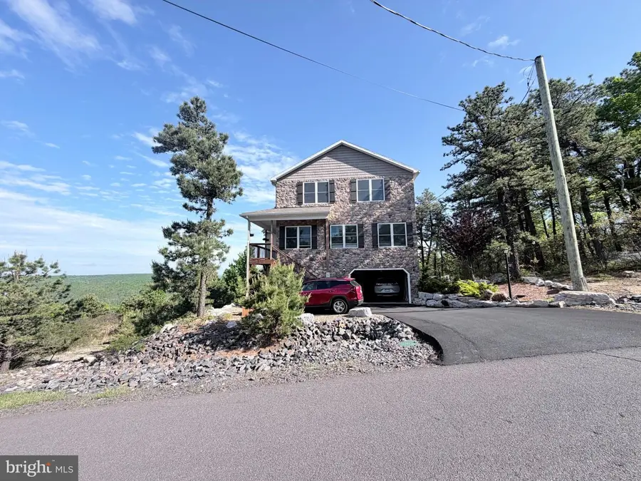 532 Buck Mountain Blvd, Hazleton, PA 18202 - #3
