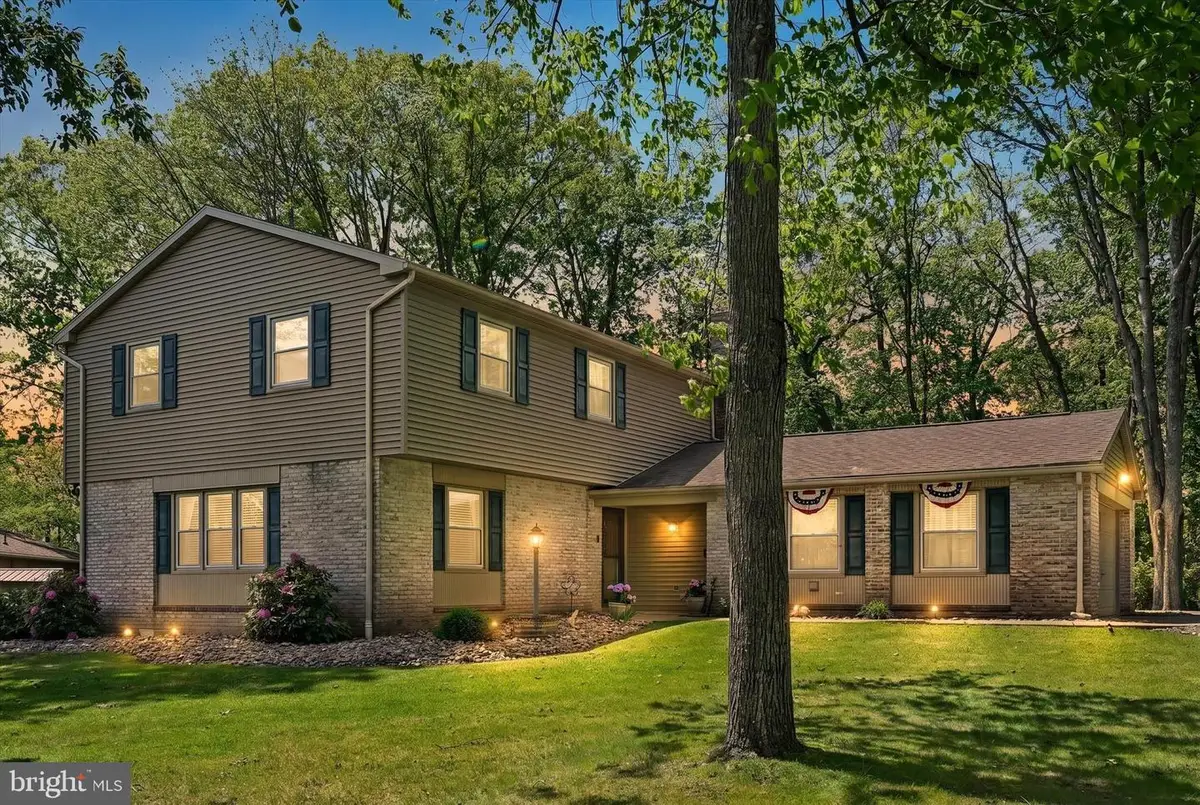 74 Brook Ln, Mountain Top, PA 18707 - #1