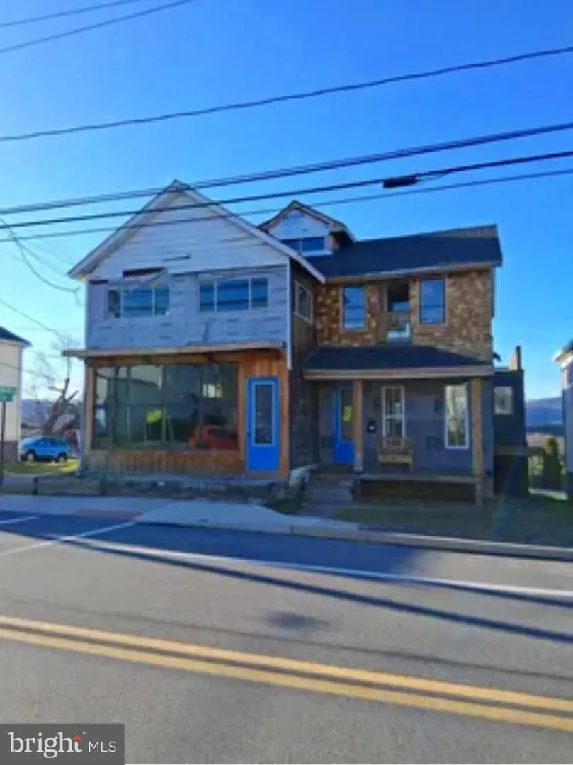 31 Main St, Pittston, PA 18640 - #2