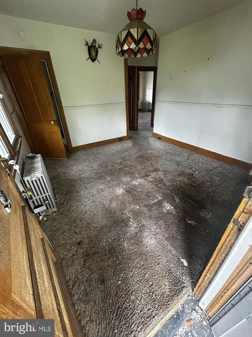 54 Spruce St, Nanticoke, PA 18634 - #2