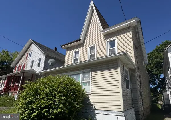 1042 Birkbeck St, FREELAND, PA 18224