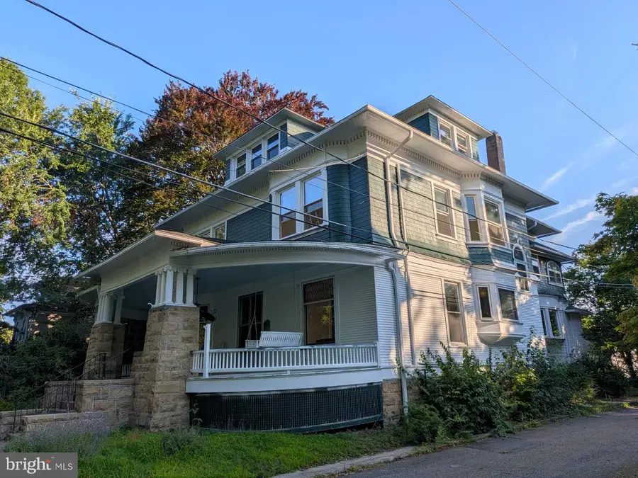 107 York Ave, West Pittston, PA 18643 - #2