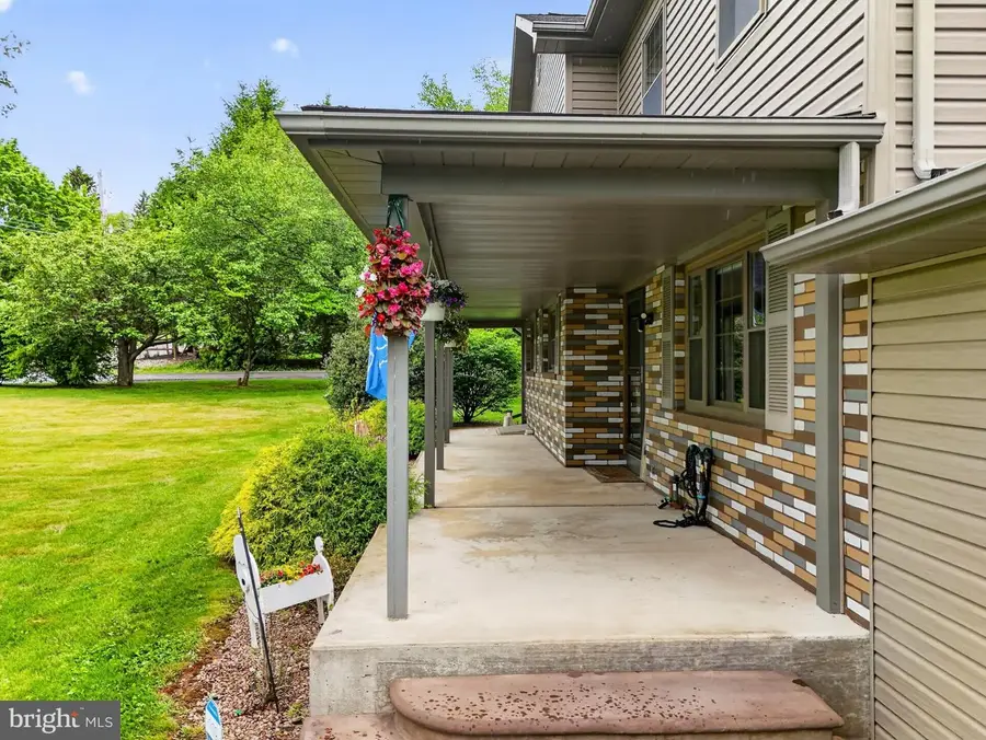 69 N Old Turnpike Rd, Drums, PA 18222 - #3