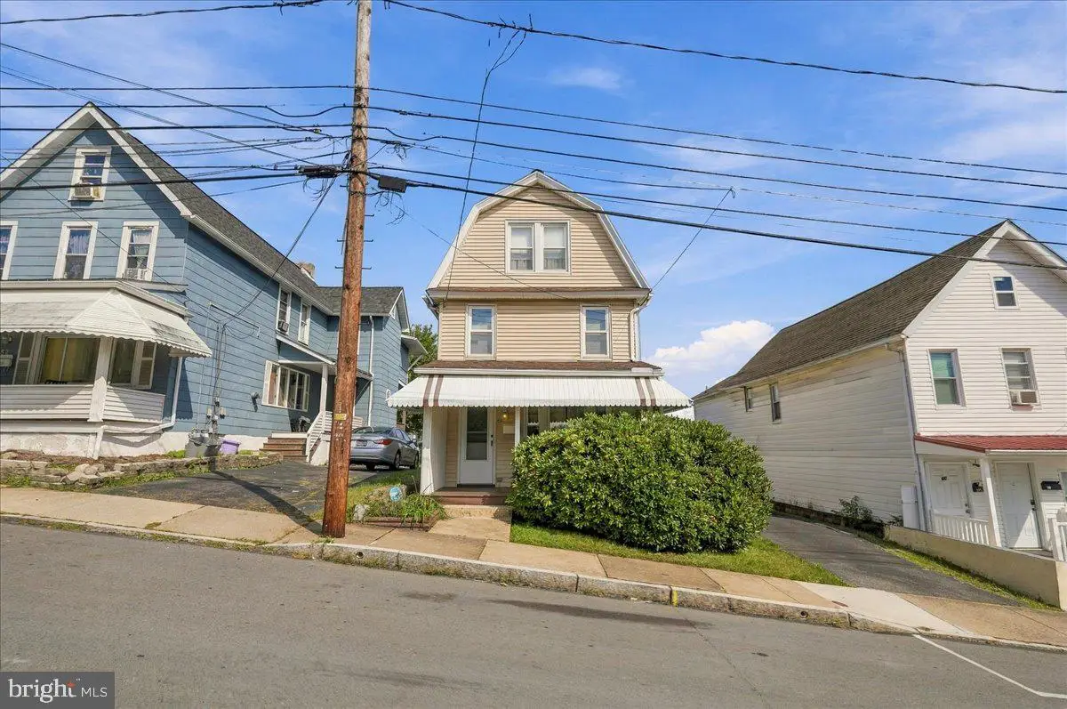 56 Prospect St, Wilkes Barre, PA 18706 - #1