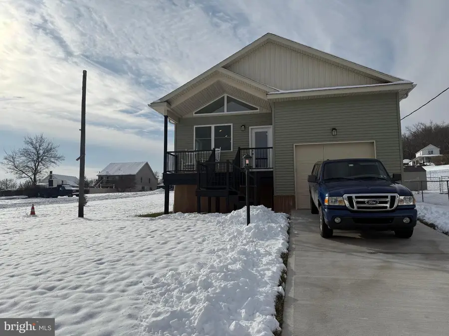 Address Withheld By Seller, Old Forge, PA 18518 - Image #3