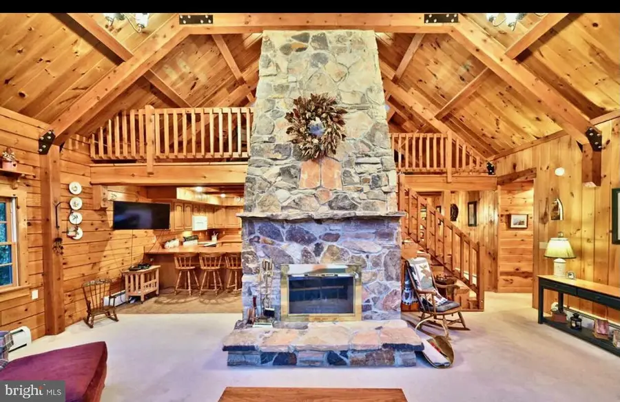 9 Lake Rd E, Moscow, PA 18444 - #3