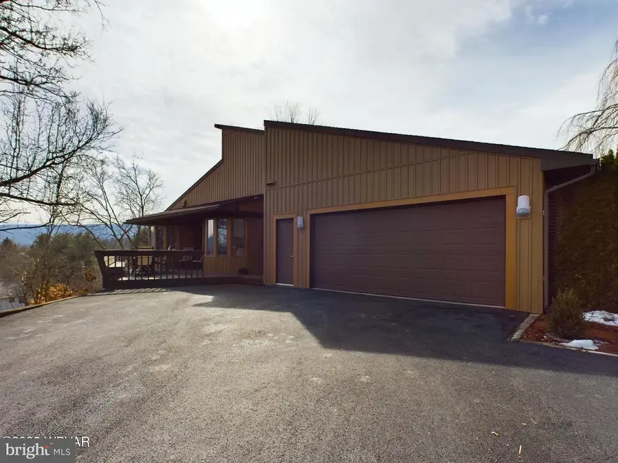 3012 Mountain Crescent, Montoursville, PA 17754 - Image #3