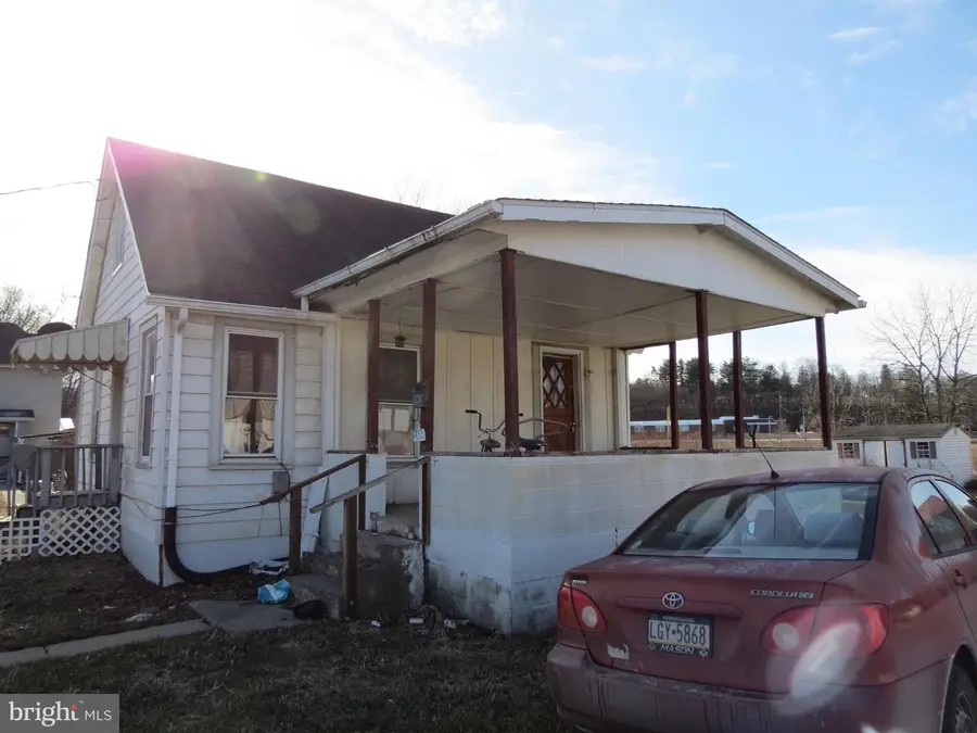 322 S Lincoln Ave, Jersey Shore, PA 17740 - #2