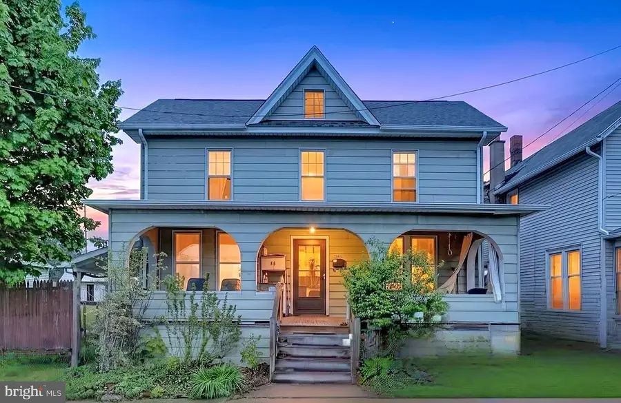 119 Calvert St, Jersey Shore, PA 17740 - #2