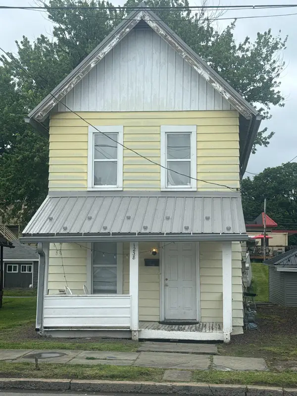 1238 Vine Ave, WILLIAMSPORT, PA 17701