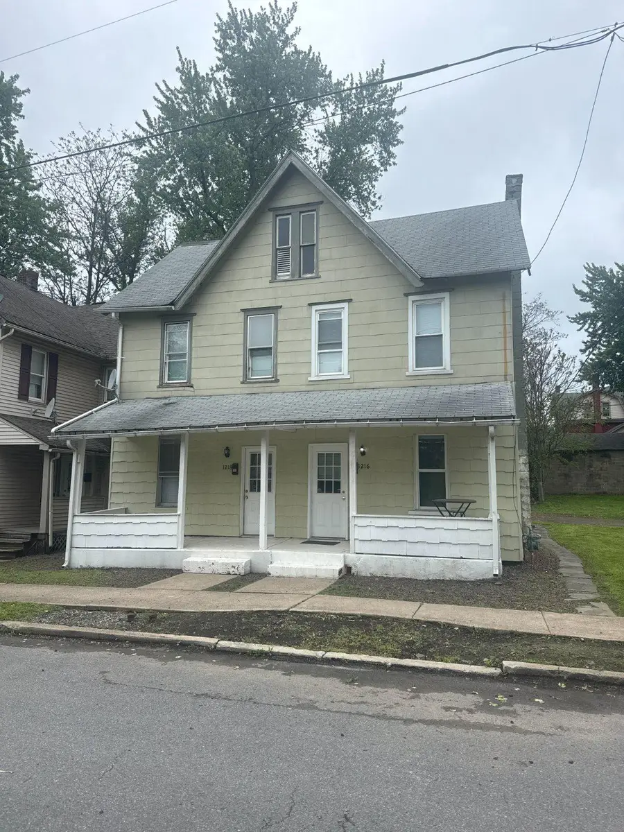 1216 Vine Ave, Williamsport, PA 17701 - #2