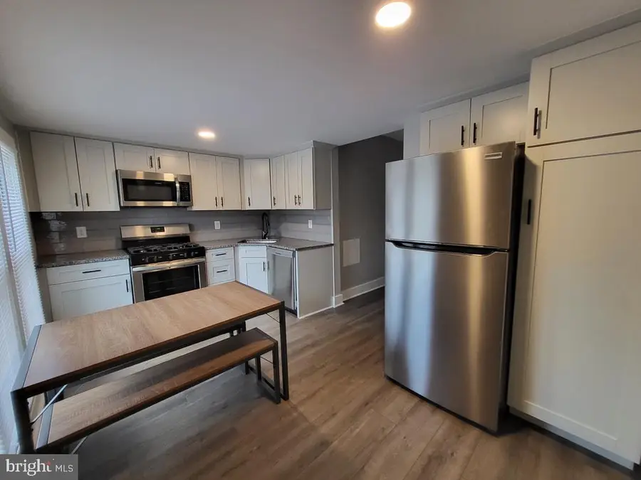 956-958 W 3rd St, Williamsport, PA 17701 - #2