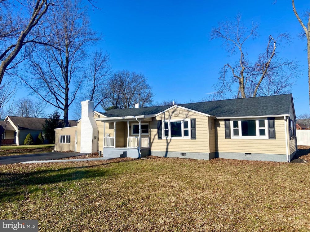 1565 E Philadelphia Ave, GILBERTSVILLE, PA 19525 BHGRE