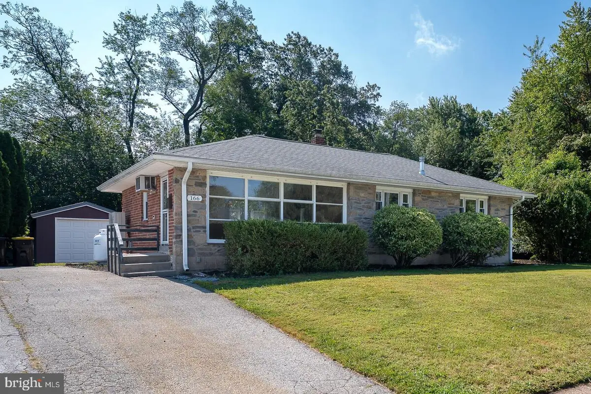 166 Hoover Ave, West Norriton, PA 19403 - Image #1