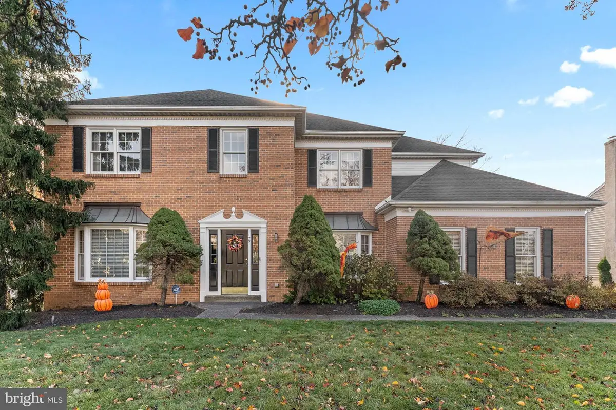 129 Clover Leaf Ln, North Wales, PA 19454 - Image #1