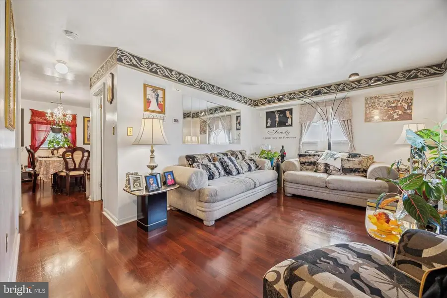 1016 Thomas Barone St, Norristown, PA 19401 - Image #3