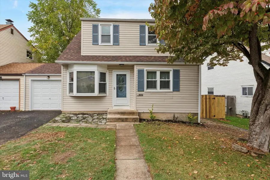 1822 Osbourne Ave, Willow Grove, PA 19090 - Image #2
