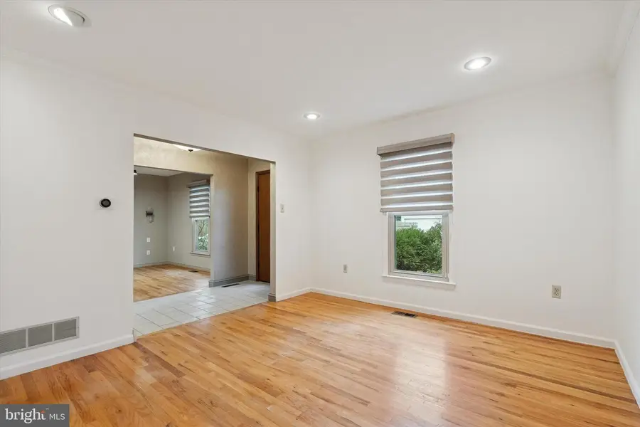 404 Merwyn Rd, Merion Station, PA 19066 - Image #2