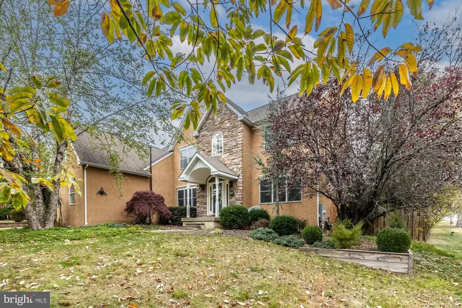 981 Horsham Rd, North Wales, PA 19454 - Image #3