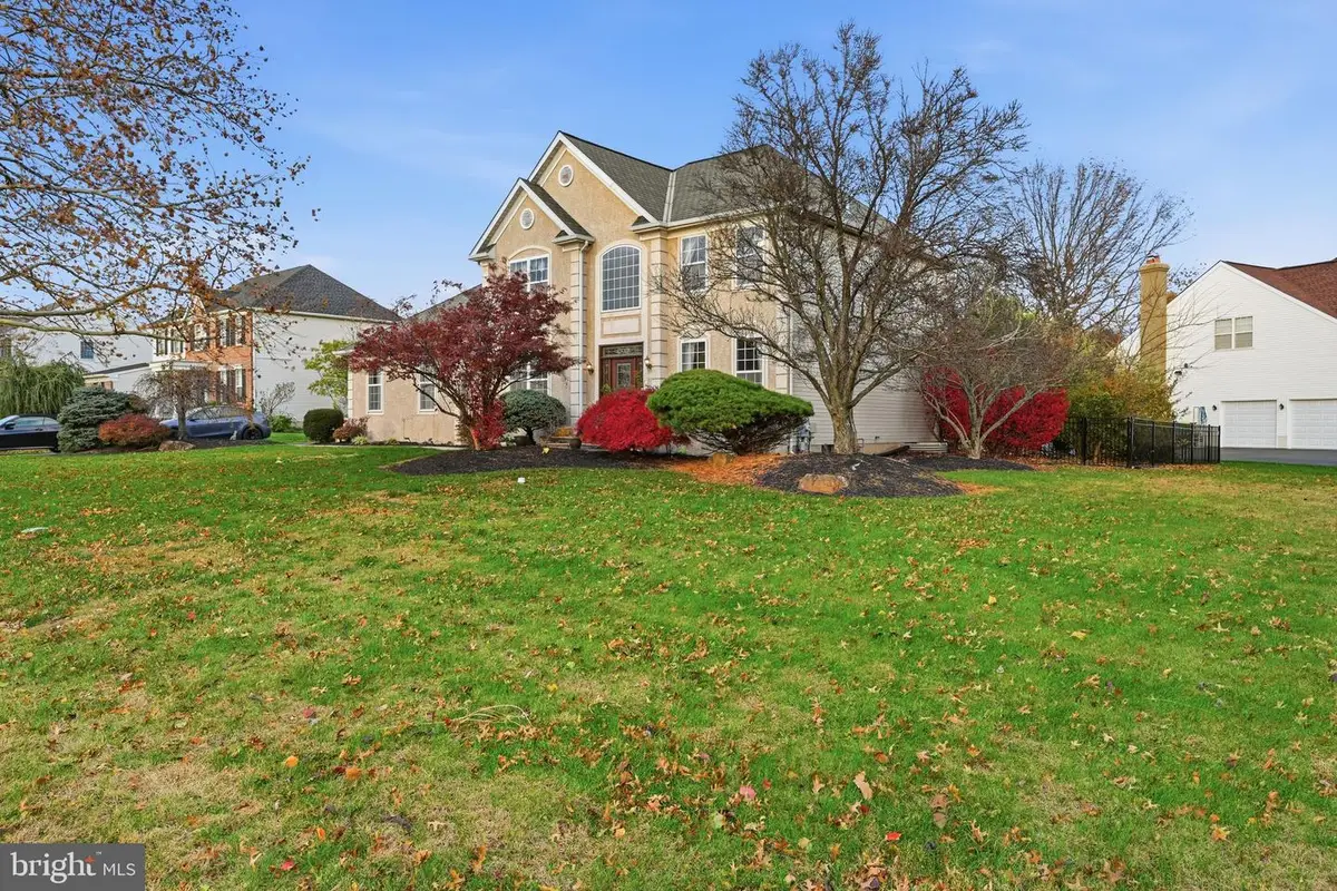 643 Northfield Ln, Harleysville, PA 19438 - Image #1