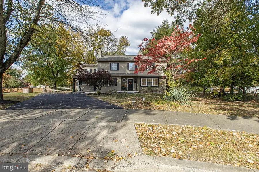 116 Norwood Ln, East Norriton, PA 19401 - Image #3