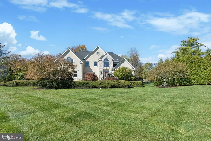 205 Amour Cir, Blue Bell, PA 19422 - Image #3